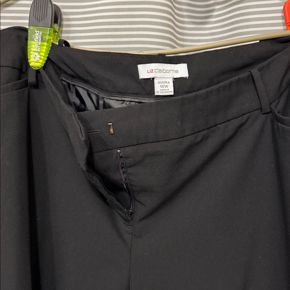 Liz Claiborne Classic Black Slacks